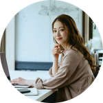 一般事務からWEBデザイナーへ転身したケース